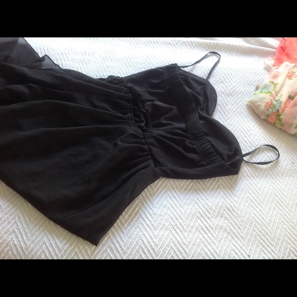 🐾2 summer dresses🐾 - Picture 3 of 7